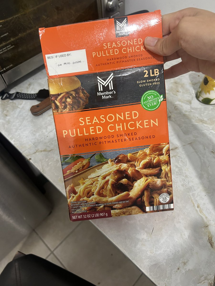 Bubbles_100's tweet photo. this plus a slice of toast is my omad today 

got full so she’s coming with me throught the day and if i get fried rice syndrome or something then whatever https://t.co/DAkHXZc6uh