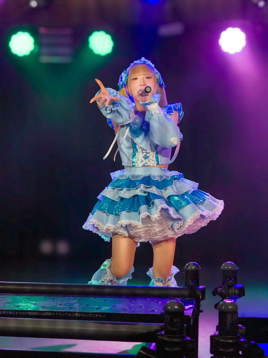 rakutye57's tweet photo. #てなフェスぷち
#Blueme!!
#名古屋アイドル
#ライブアイドル
以前の衣装も可愛かったけど
メンバーカラーが全面に出た新衣装も
とても可愛いですね🙆♂️
新曲も良い感じでした⸜(*˙꒳˙*)⸝
ぽかりさんのファンサがすごすぎて
ずっと目があってる錯覚を起こしてしまうレベル🤣
ありがたい🙏 https://t.co/8INGu9Q0in