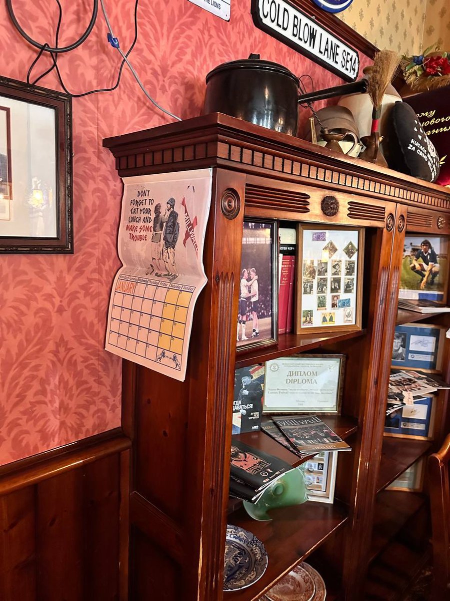 MillwallRussia's tweet photo. Oleg is back home from London and brought a lot of memorabilia souvenirs to Churchill’s Pub! Many thanks to all our Millwall friends who gave these wonderful things to us! It means so much! Millwall everywhere 🦁💙 https://t.co/JlWrvn68Sy