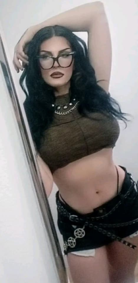 TransGirlKitty's tweet photo. Ain't no one real here in the Fresno area. 
I can't wait to get back to Vegas, or somewhere else outta Cali.. 

#Fresno #Trans #ts #Transfresno #Eatit https://t.co/07vVM4I4hj