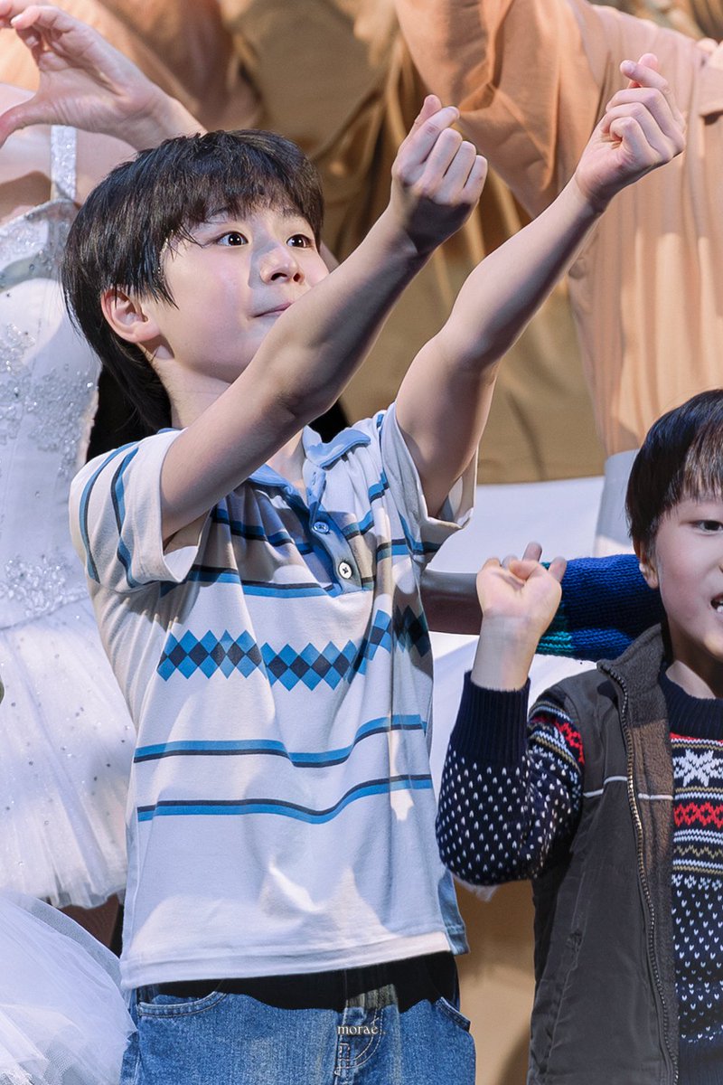 morae_pic's tweet photo. 260525 빌리 엘리어트 커튼콜  

빌리｜김우진 https://t.co/is7xIBs8lw