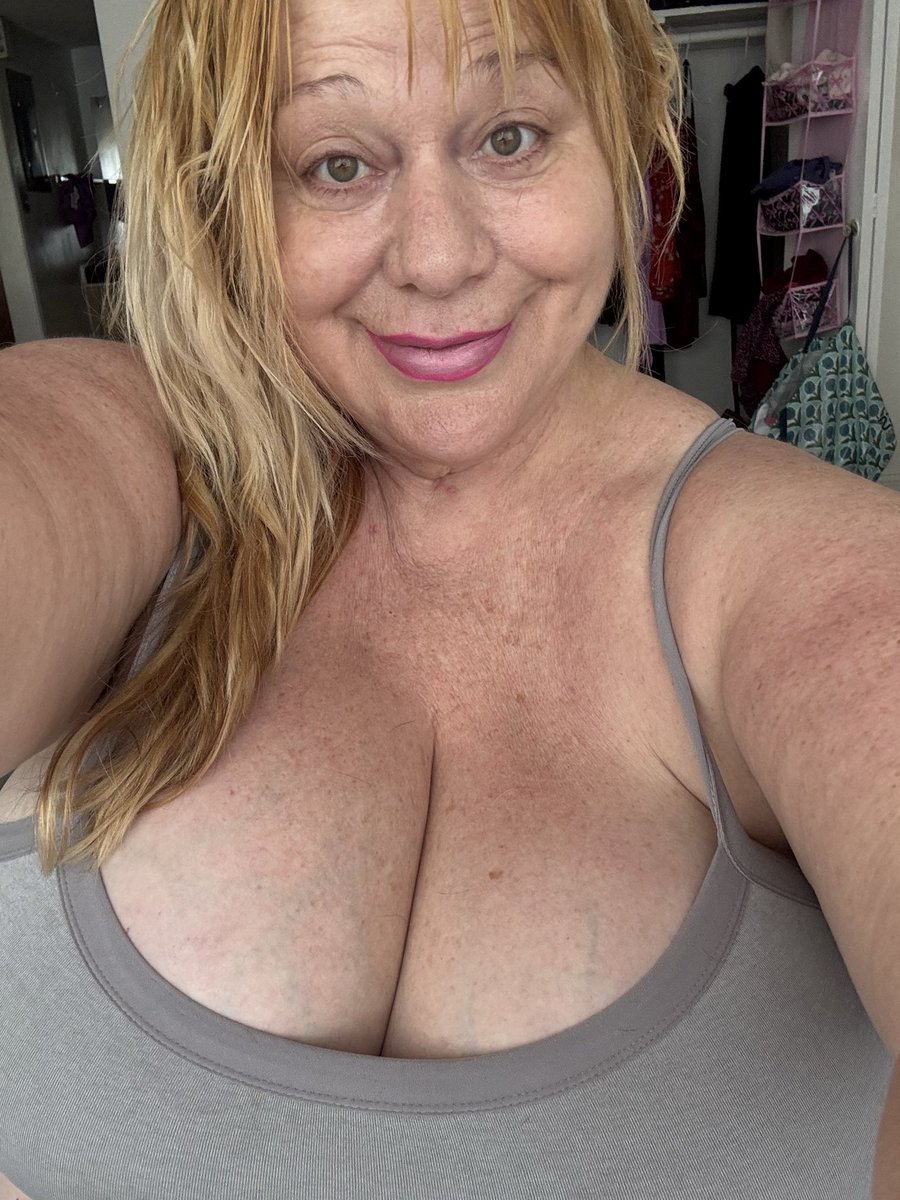 Jenny Vidaurri tweet media