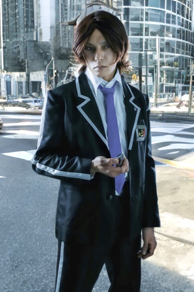 AltoTanaka's tweet photo. 最近またペルソナ熱が高まってきています。特に1と2。私にとって、とても思い出深い作品なのです。もちろん3以降も素晴らしいのですが、やっぱり岡田さん、金子さん、里見さん達が作り上げた初期のペルソナが大好きなのです✨

#ペルソナ2 #persona2 #周防達哉 #コスプレ https://t.co/INdiv1BVPG