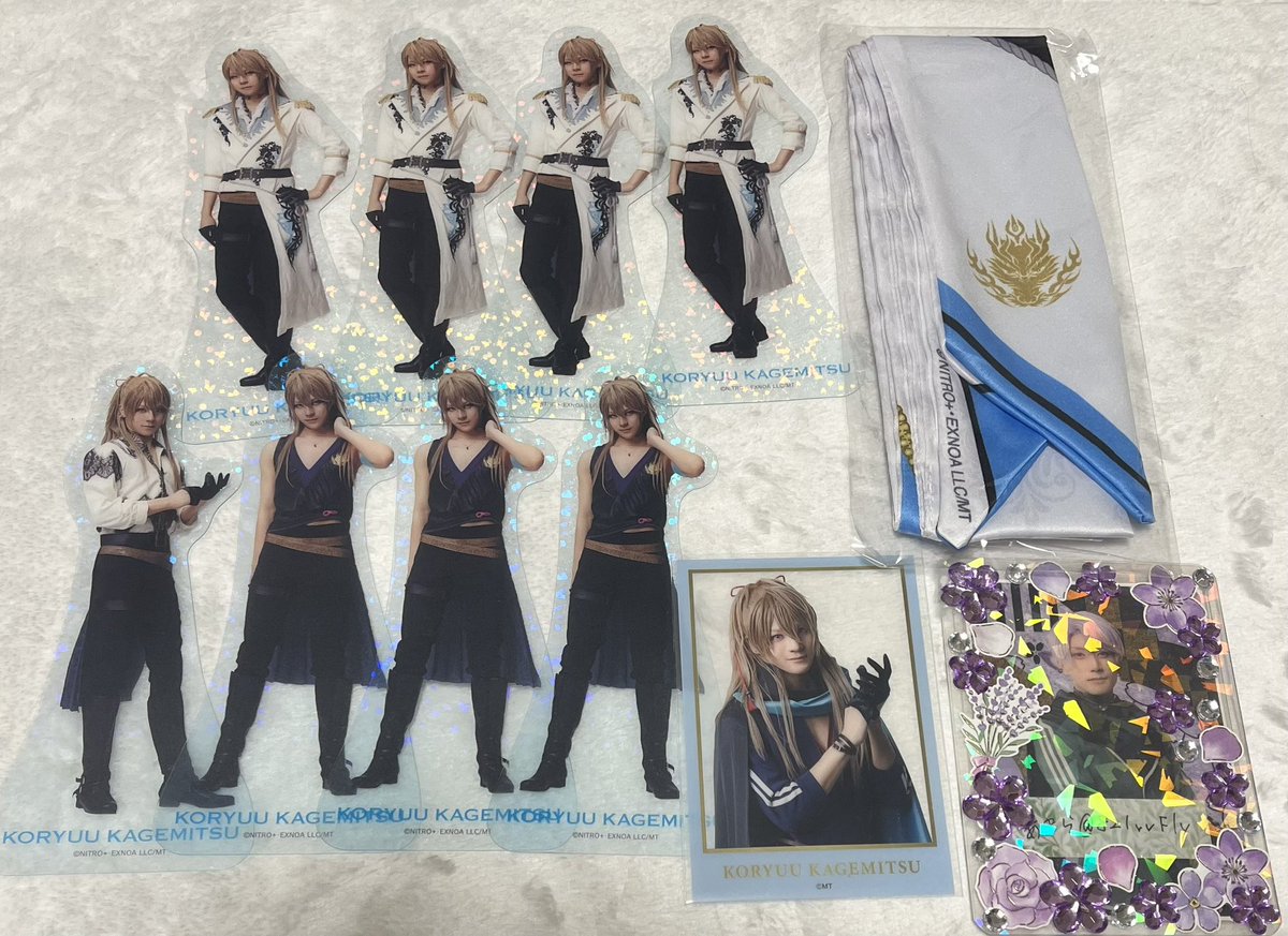 821vvFly's tweet photo. 【譲渡】ミュージカル刀剣乱舞 刀ミュ クリアカード リボンスカーフ

譲→小竜兼光

求→定価＋送料

郵送のみの対応となります。
お心当たりのある方はお気軽にお声掛けください。 https://t.co/80Hi2GR57C