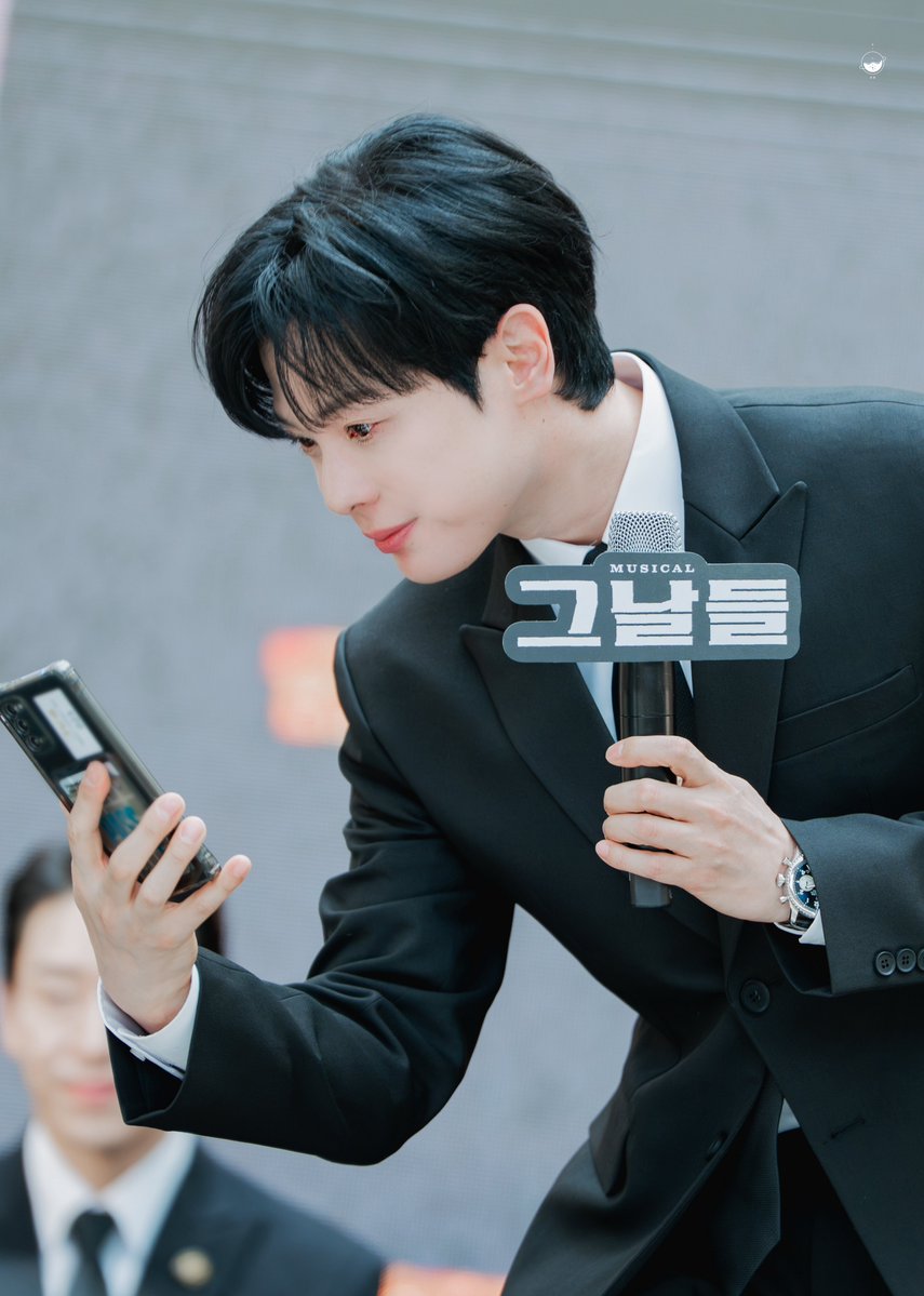윤슬 tweet media