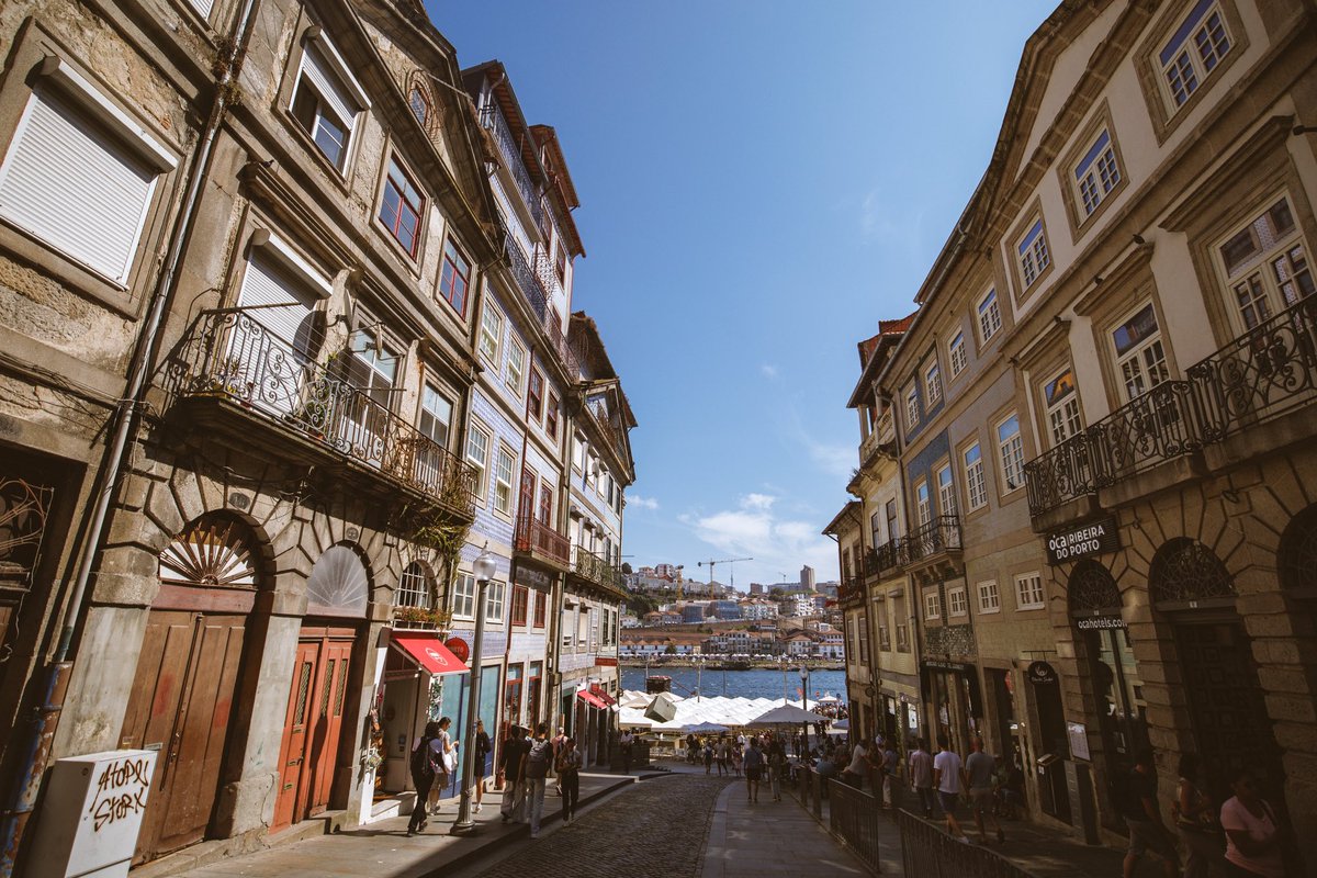 VicenteAlfonso's tweet photo. Oporto, Portugal. https://t.co/vgPMk03LDN