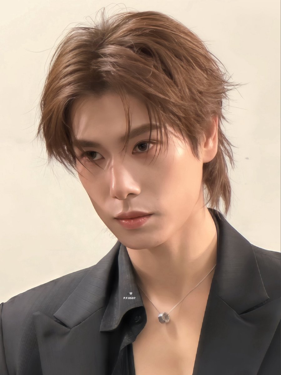 J.开 tweet media