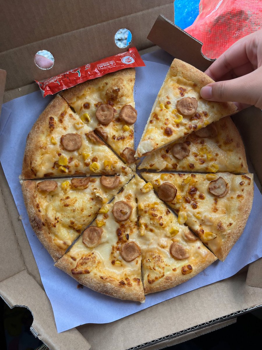 Note182586's tweet photo. @MEXC_BD @MEXC Here’s my #BTCPizzaDay slice with @MEXC 
UID: 92221494

#MEXC @CodeX697777 @EgwuObilove 
@JoelCryptozone @KarimaSard8242 https://t.co/yy4RGUGIpf
