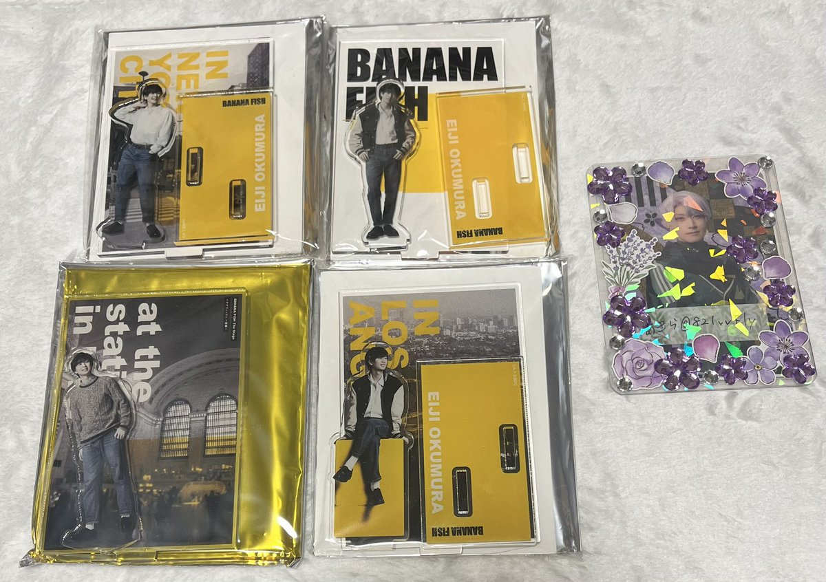 821vvFly's tweet photo. 【譲渡】BANANA FISH バナステ アクリルスタンド

譲→アッシュ（水江建太）、英二（岡宮来夢）

求→定価＋送料

郵送のみの対応となります。
お心当たりのある方はお気軽にお声掛けください。 https://t.co/Hg79TxMZtE