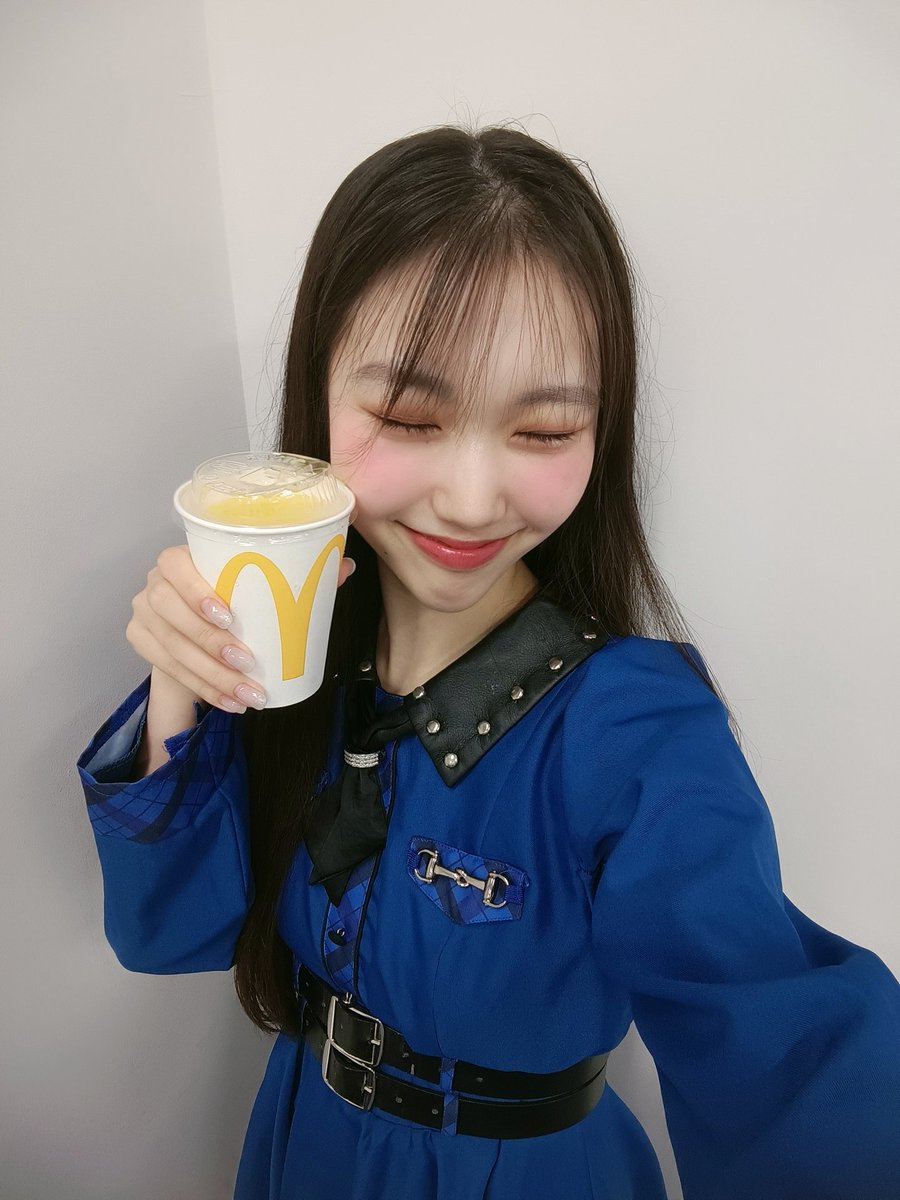 おはかんな☀ 撮影の日橋元さんからマックの差し入れいただきました