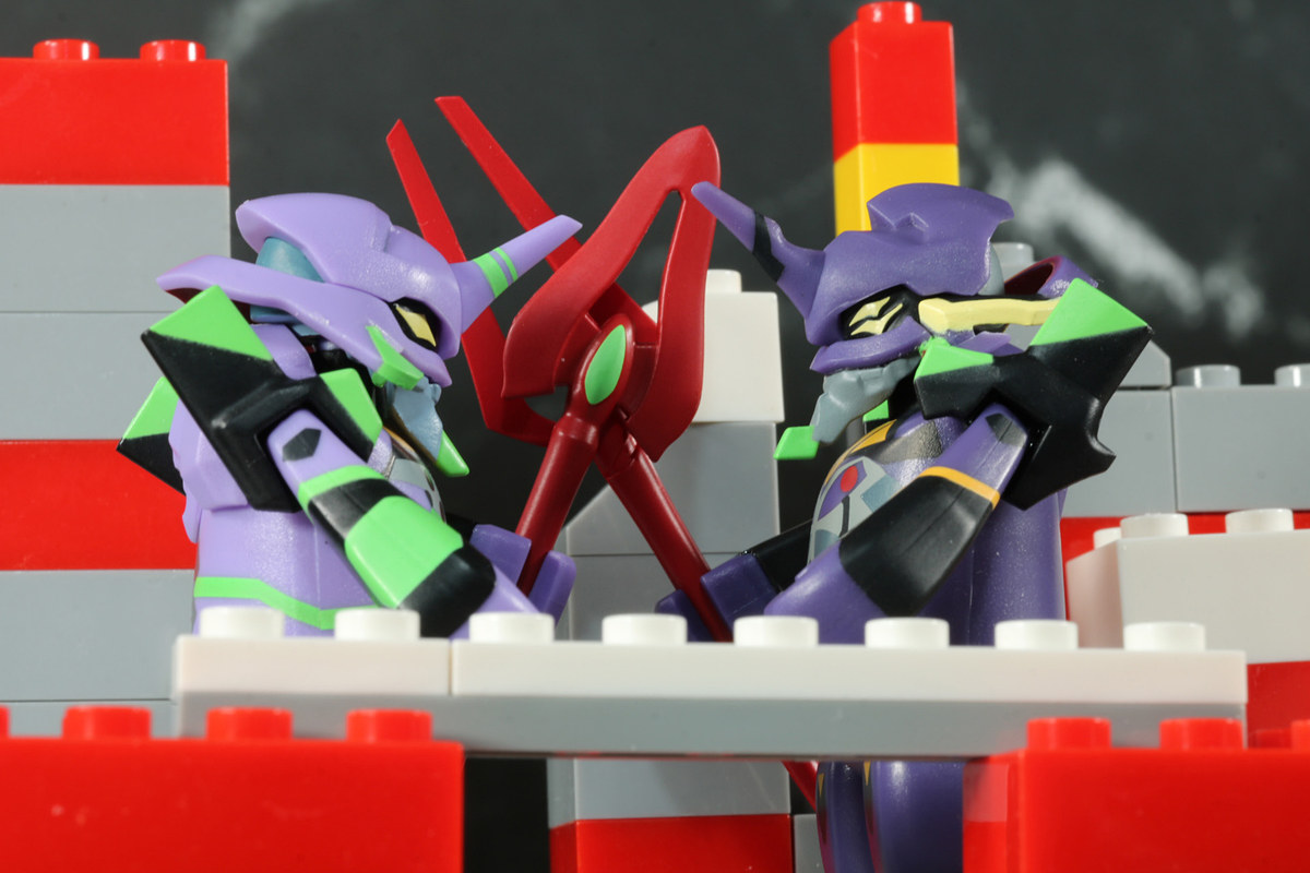 大人用Ⅴnにひけを取らない響きの　◆子供用３／４　ﾁｪｺｽﾛｳﾞｧｷｱ製◆　 BRICKROID ヱヴァンゲリヲン新劇場版」レビュー 初号機、第13号機、新2