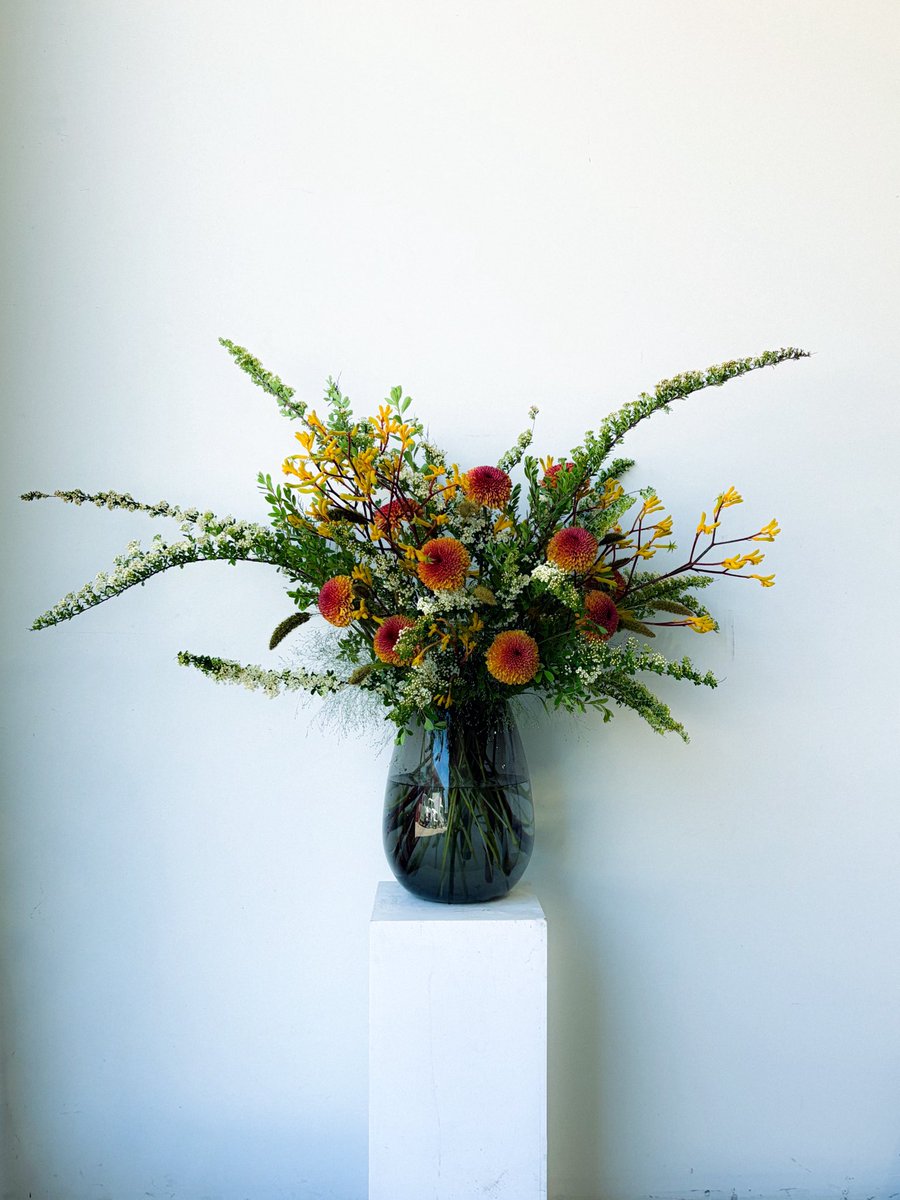bremorell's tweet photo. some recent floral design work ❀❥ https://t.co/IHDRx7jmyn