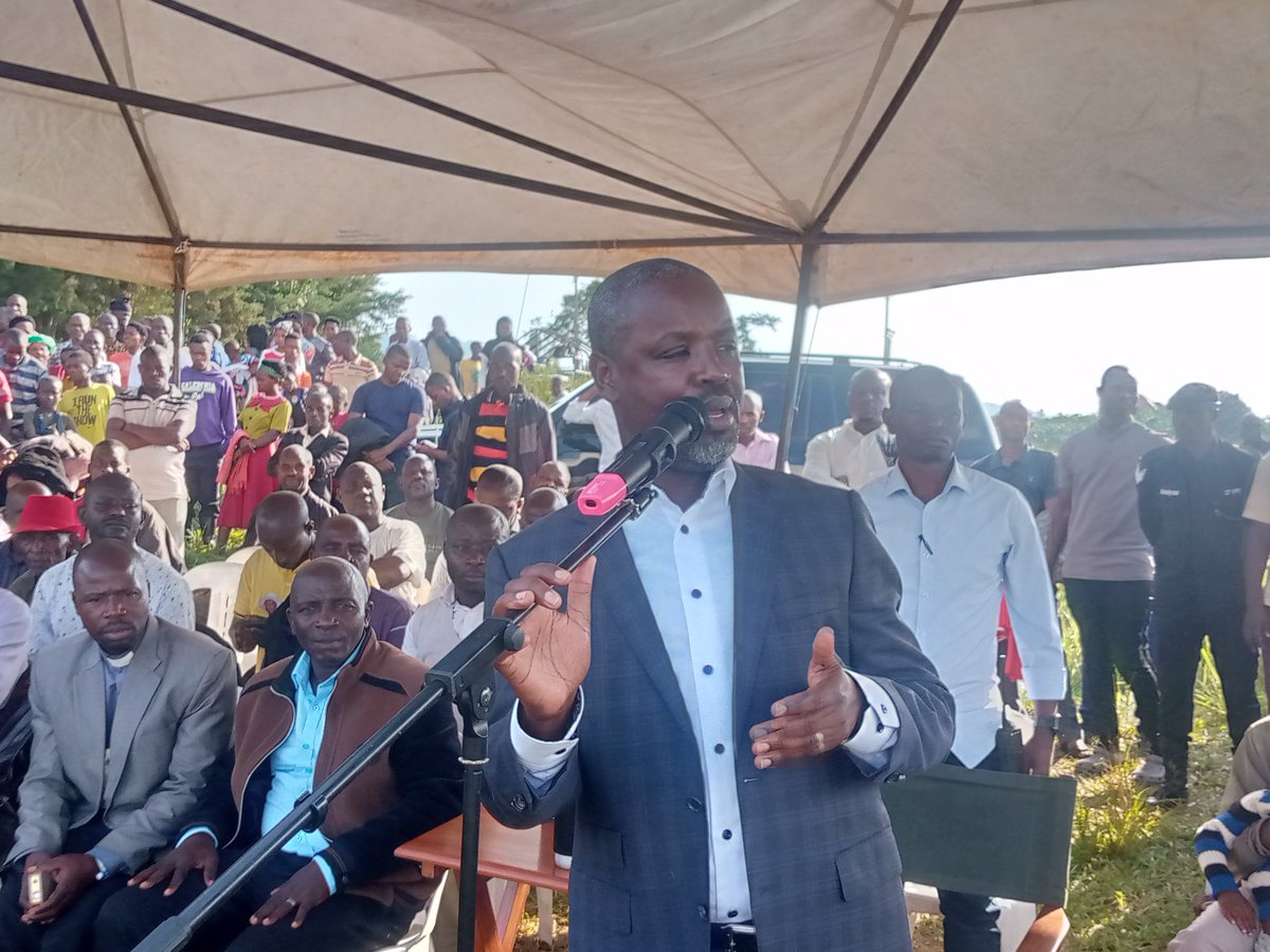 aventinoug's tweet photo. Congratulations to our own MP Ruhinda North @Thomas_Tayebwa for retaining Deputy Speakership of 12th Parliament 
Go and serve the people of Uganda https://t.co/HAfSo3FZVF