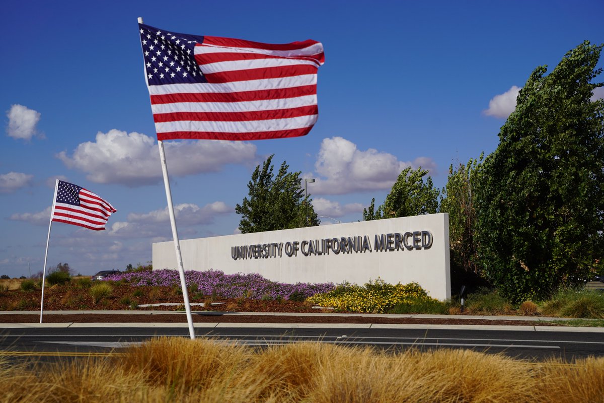 ucmerced's tweet photo. This Memorial Day, we honor those who made the ultimate sacrifice in service to our country. Campus is closed today in observance and will reopen Tuesday. We hope you take a moment to reflect on their courage and sacrifice 🇺🇸 https://t.co/61MspxgiF2
