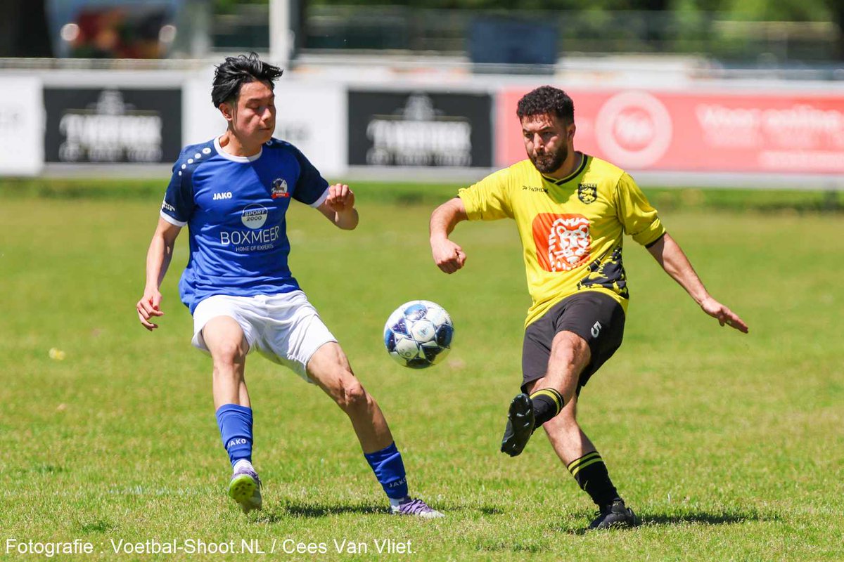 NlShoot's tweet photo. Er staat een album van de wedstrijd @bsvolympia18 1 - @Leones1929 1 op https://t.co/7O2UNYeFM8 Eindstand 2 - 1 https://t.co/fgVRVdXsbM