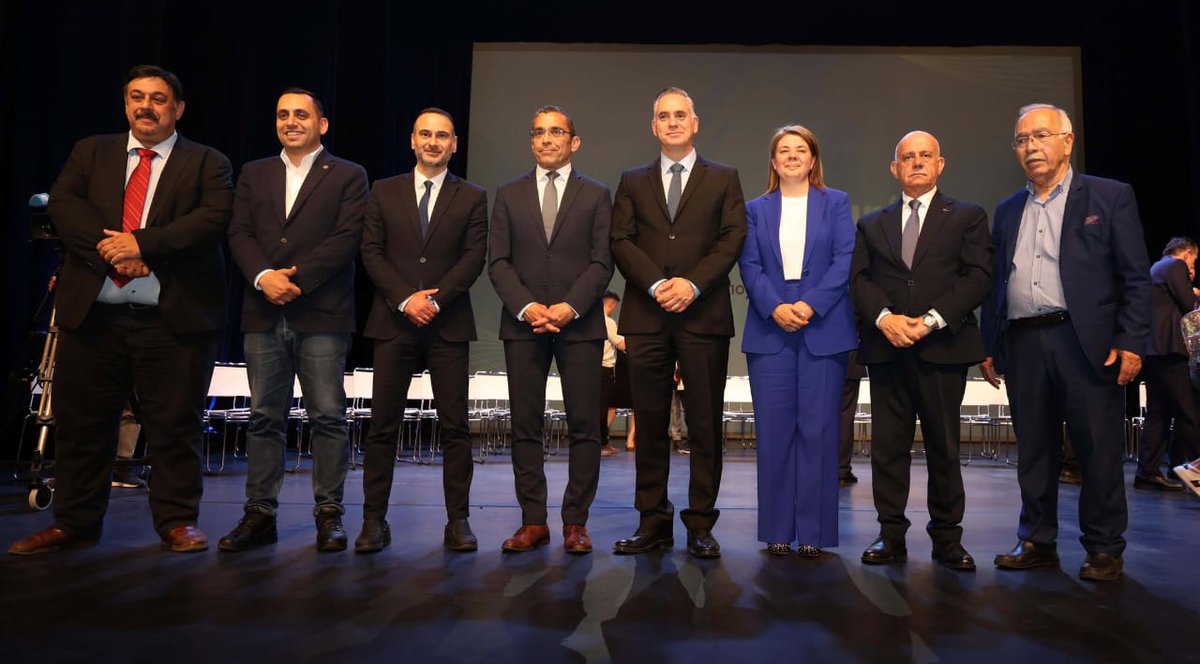 ΔΗΚΟ tweet media