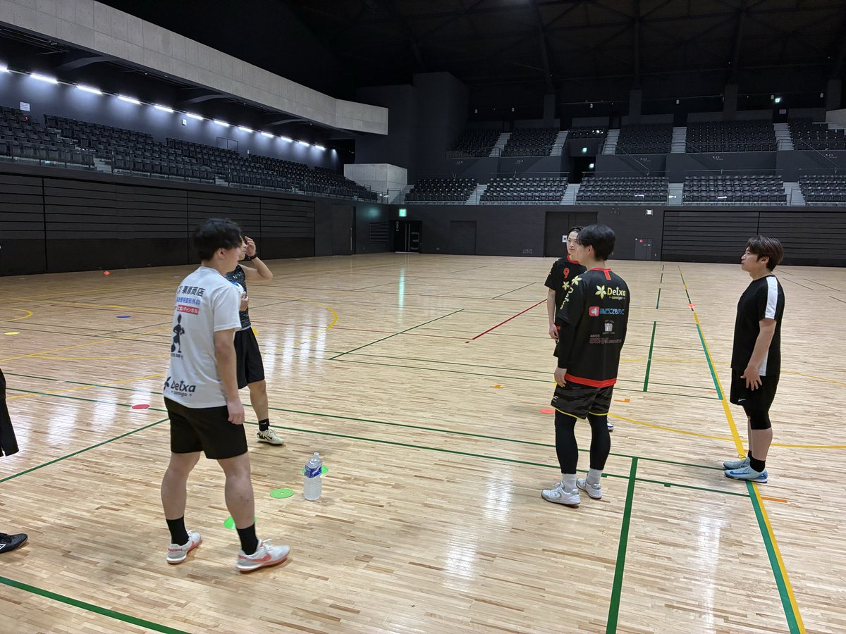 mcuroboros1's tweet photo. 《チーム練習》 R8.5.24
19:00〜21:00  @日環アリーナ栃木

戦術確認！
ちゃんと覚えた？→ビビってなーい！！ https://t.co/8aKIn7dLAZ
