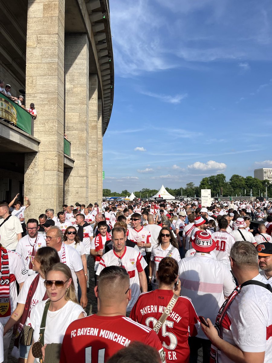 symareal's tweet photo. 🔴⚪️ https://t.co/qLdChOLzdX