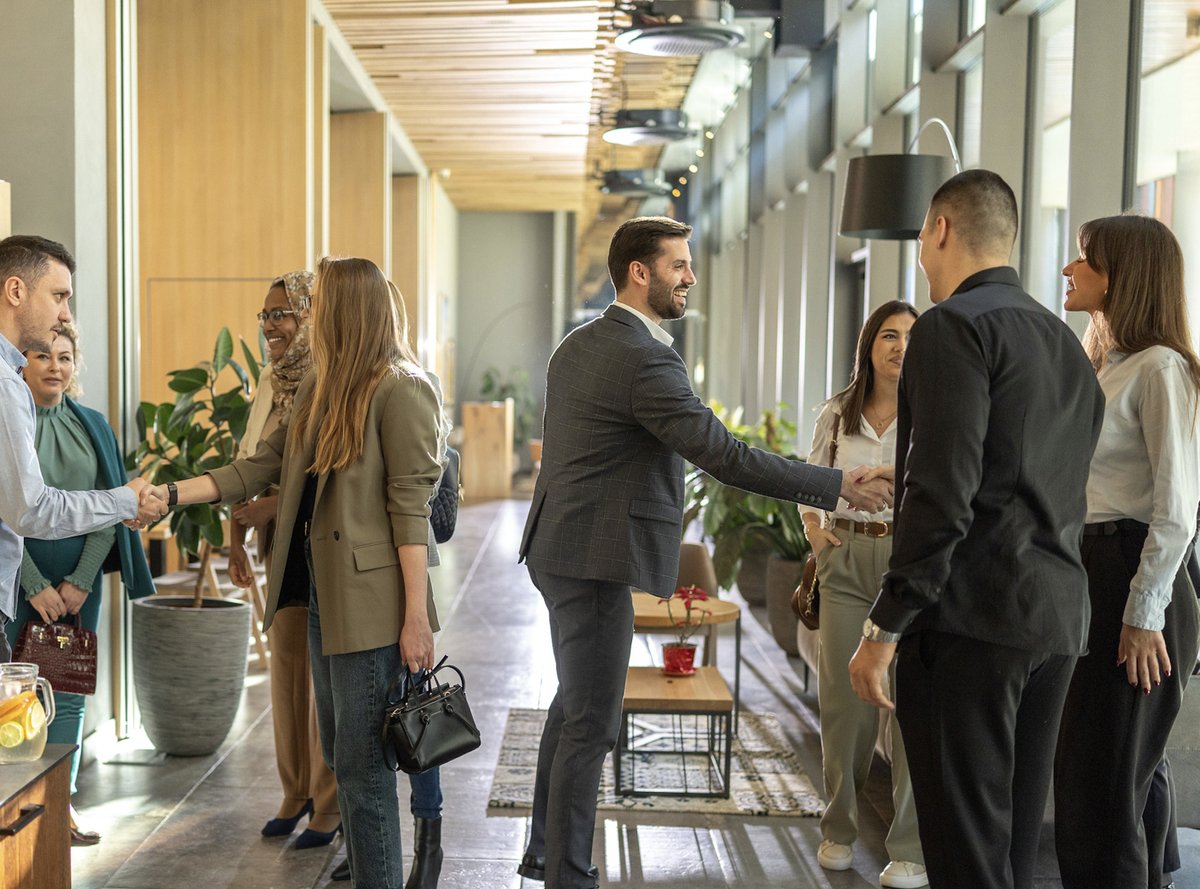 scorepdx's tweet photo. Could you use some FREE help starting or growing your small business? If so, attend our SCORE Meet a Mentor event on June 5th in Vancouver WA and learn how! https://t.co/MJNRPnNcq9