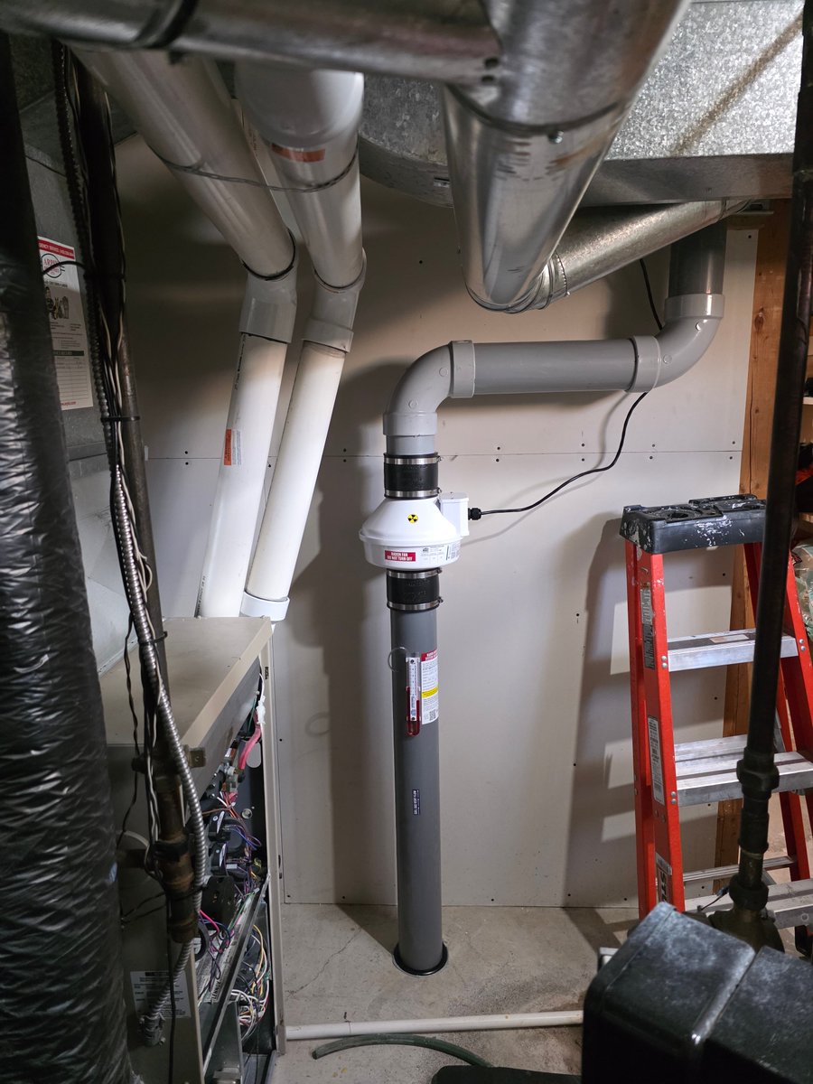 SafeHomeRadon's tweet photo. We’ll test your home to compare radon against Alberta and federal thresholds, then fix it if levels are high — with professional mitigation and a 10-year warranty. Book a free consultation for Calgary, Okotoks, Cochrane, Airdrie or Chestermere residents: #Calgary https://t.co/lq5PuCrZkc