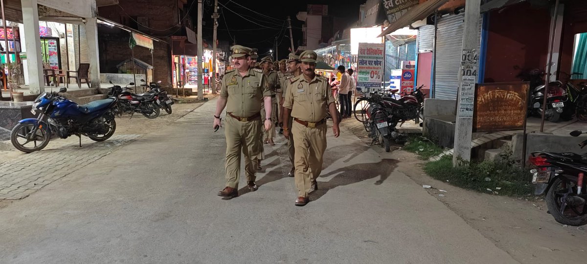 MAHARAJGANJ POLICE tweet media
