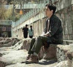 ade0e1e's tweet photo. 진만이 딸도 만나고(상상이라도ㅠ) 시도 쓰고 동만이도 패고 열심히살았음중년... https://t.co/yf7EE5t1EQ