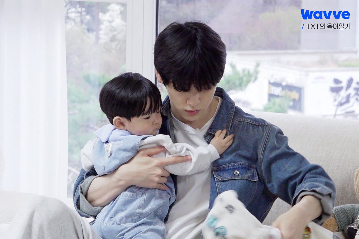 빈이. tweet media