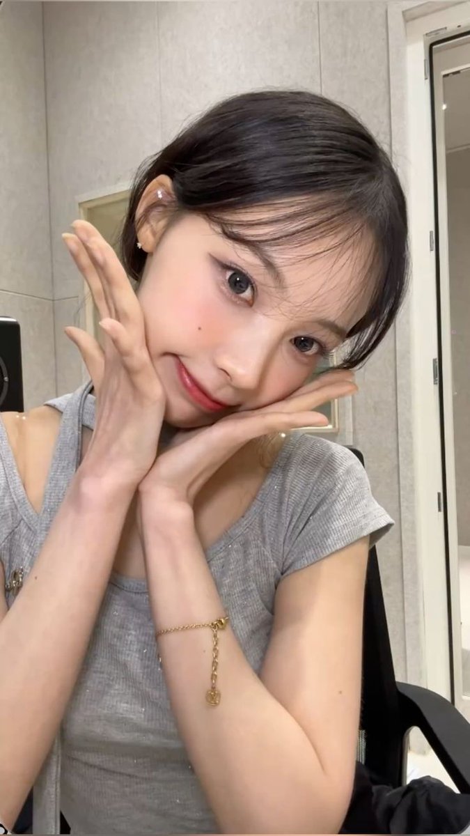 딱딱산 tweet media