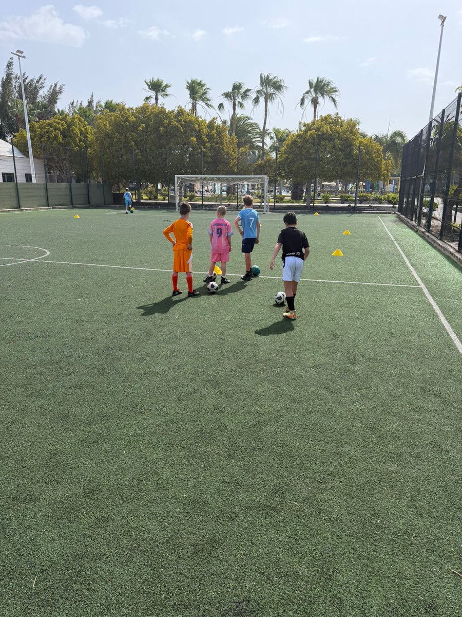 GameEliteAcad's tweet photo. A fantastic start to the week here at Hotel THB Tropical Island, Playa Blanca for our May half term soccer camp. 

All our players have shown some great technical ability and we can’t wait for tomorrow. 

Secure your child’s place today 👇🏻⚽️👇🏻

💻 https://t.co/RSzrfEUlza https://t.co/WjnLfTukFX