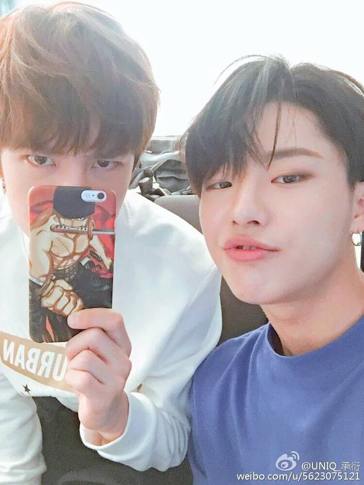 HappyLucky9785's tweet photo. มีน้ำตาาา ดีใจที่ยังติดต่อกันอยู่ รอรูปคู่เจ้าแฝดลีโอ https://t.co/1pjrDHEEgc