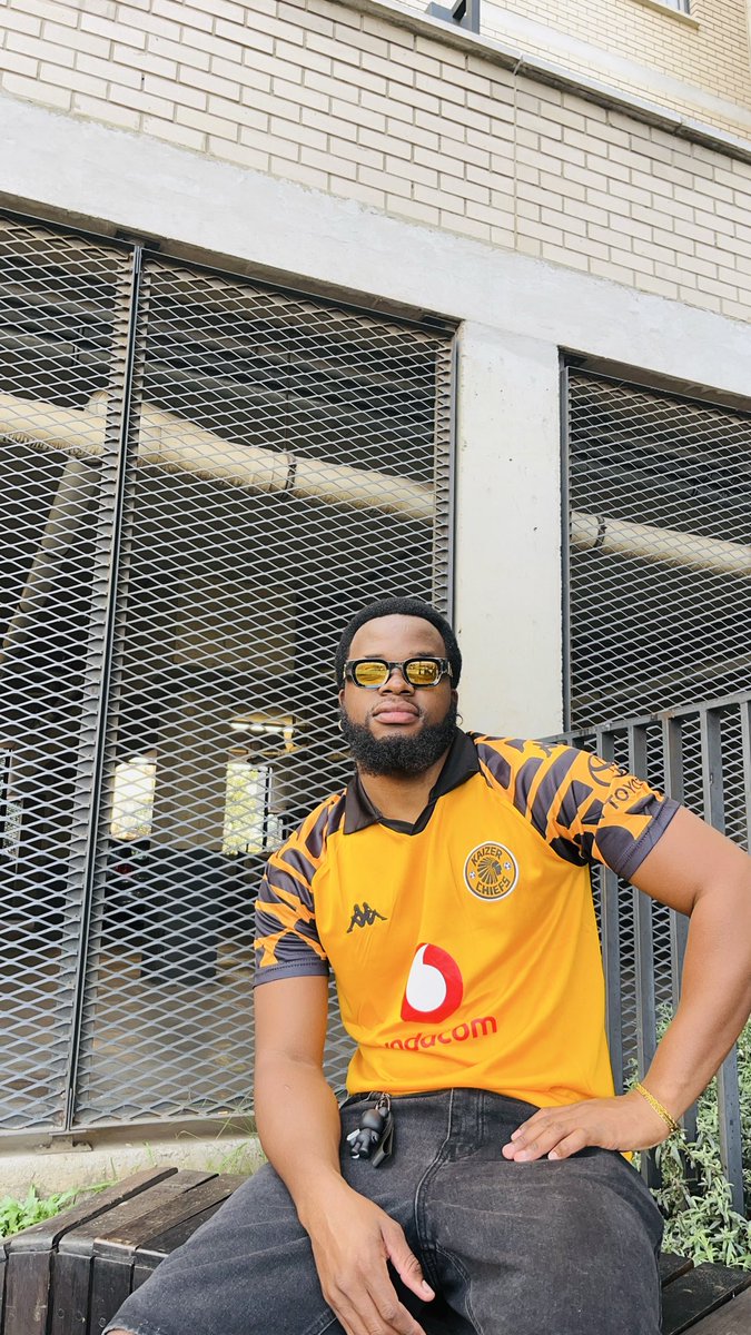 DashHesh_'s tweet photo. 💛✌🏽 https://t.co/SmacW0tW3I