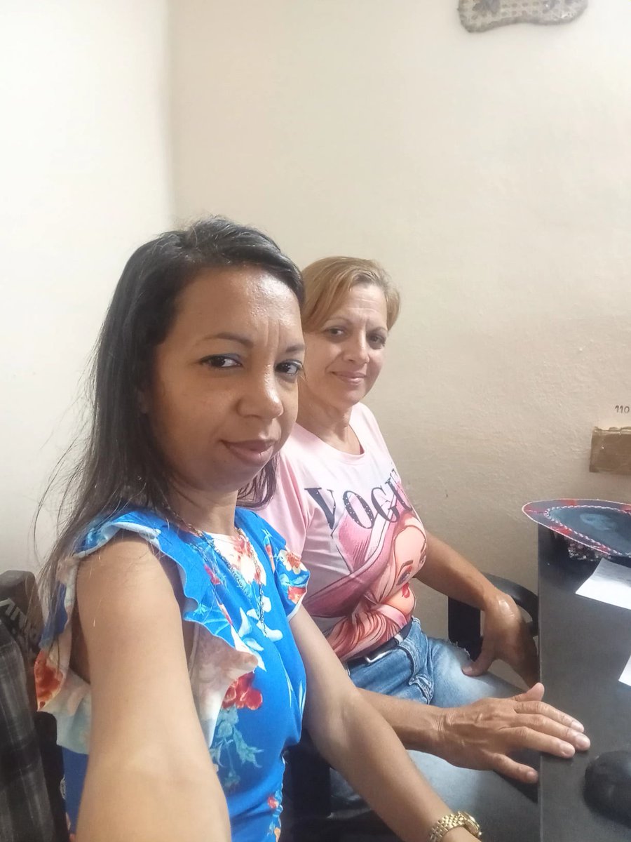 GeneralSagua's tweet photo. Hoy se celebra el Día Mundial de la Tiroides, por lo que se aprovecha la Sección Desde el Vientre hasta la Cuna en el Programa Radial En Línea para hablar sobre las funciones de la Glándula Tiroides, sus principales alteraciones, la prevención de las mismas y tratamiento. https://t.co/3WDpnbYamS