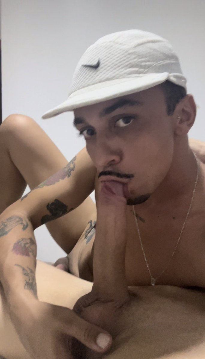 prazer e diversao 😈 tweet media
