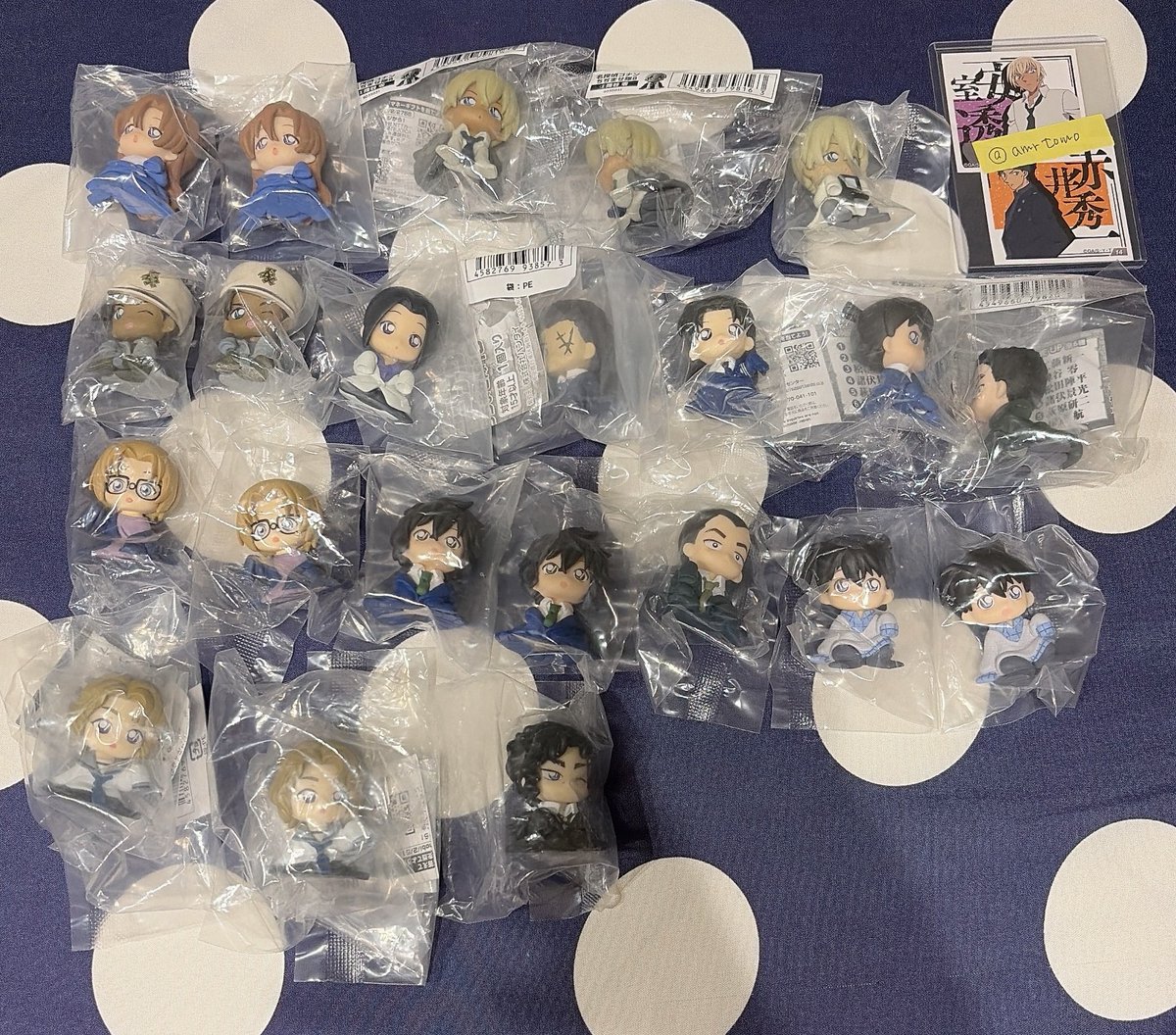 amrtomo's tweet photo. 名探偵コナン　ちぢませ隊　交換　ガチャ

【譲】画像1
11弾、過去弾

【求】画像2
11弾　松田2点、萩原1点
4弾　キッド、和葉(コンプ目的)
11弾＞4弾

郵送にて交換希望
まとめて交換いただける方優先
＊個数調整のため推しも出しております
お気軽にお声掛けください。
よろしくお願いいたします。 https://t.co/Gla8rtH663