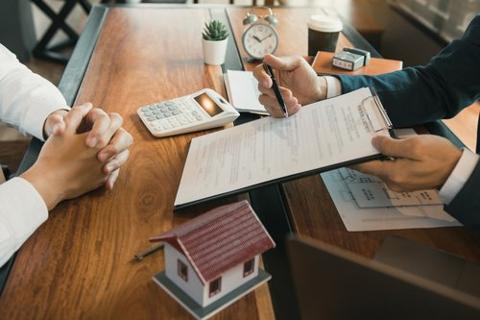 swroos's tweet photo. The best rate isn’t necessarily the lowest borrowing cost, and the lowest number on a screen isn't always the lowest figure a lender will quote. https://t.co/B8vX4zKdQe https://t.co/NsQ0rhQIgi