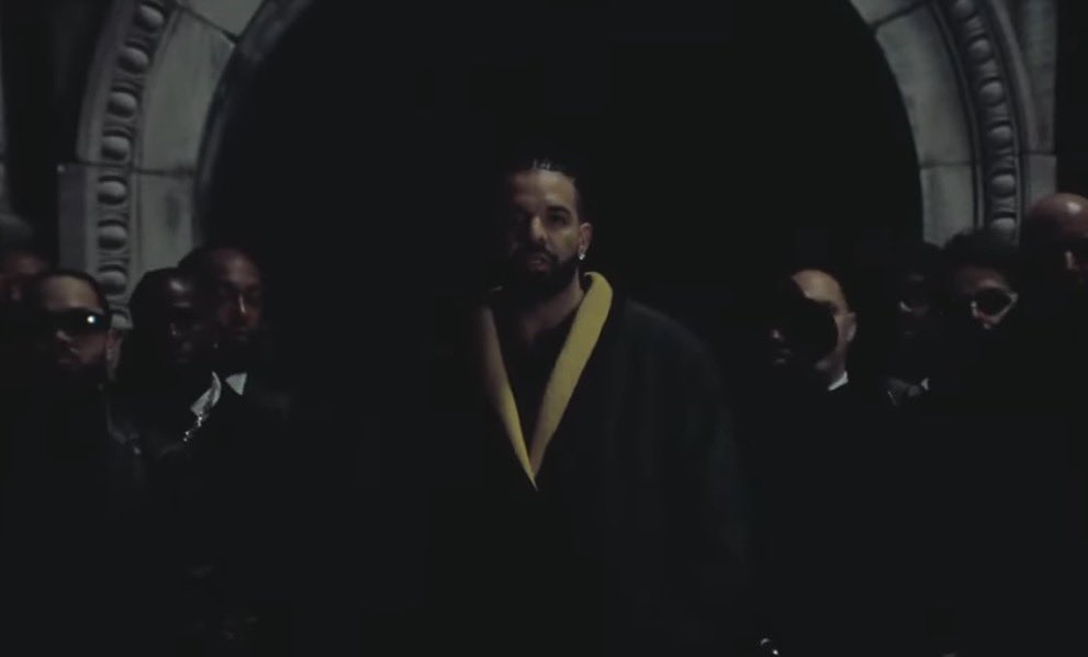 Commentary Drake Charts tweet media
