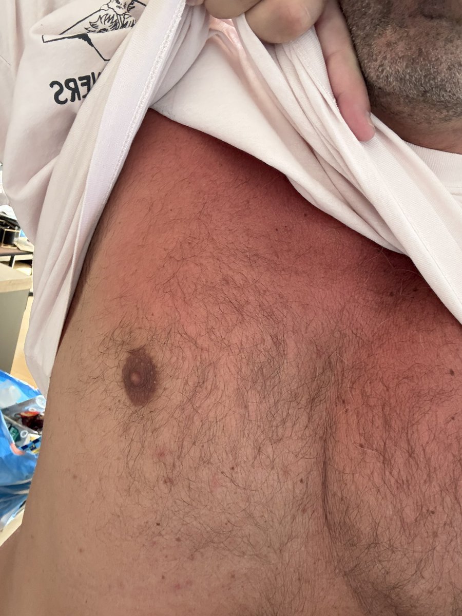 Cyril_Yeah's tweet photo. La honte quand même, être une glace bi-gout après avoir passé un certain temps immergé à la piscine 😓😑 https://t.co/WAmeJuPeeg