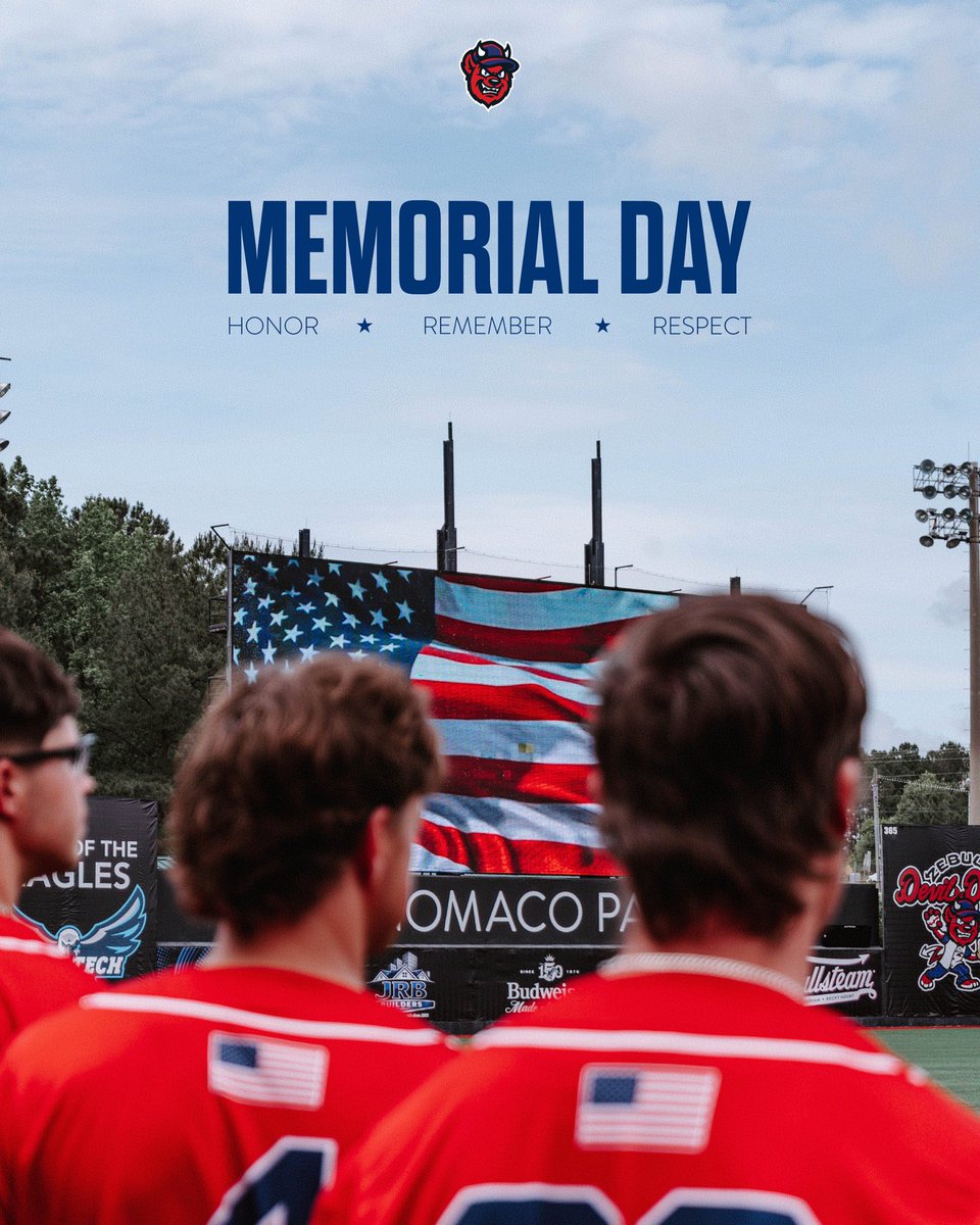 devildogzbball's tweet photo. Recognizing the brave Americans who made the ultimate sacrifice for our country🇺🇸 https://t.co/jDQWrM0ktV