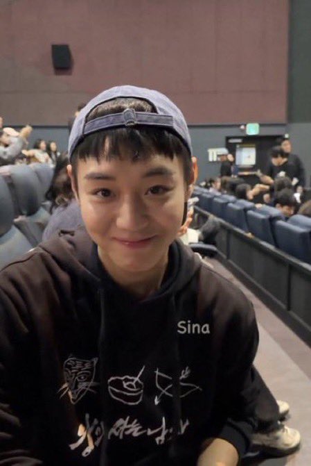 땅이.. tweet media