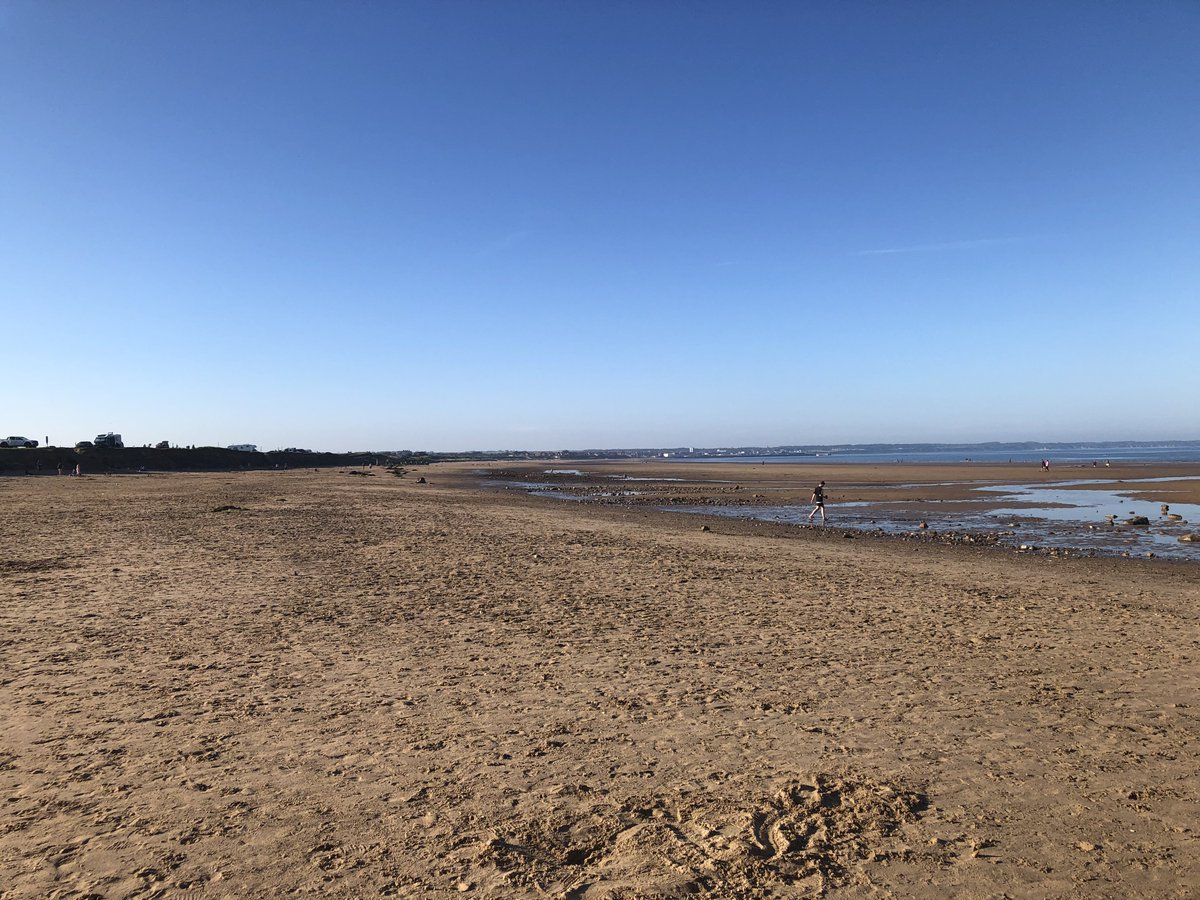 Snorth93's tweet photo. I touched grass and sand yesterday. Shout out to the rabbit in the 3rd pic.

I walked 6 miles. Feet are killing, but it was worth it.

Stopped at a pub where a woman was singing for hours, from Rick Astley, Kings Of Leon to Chappel Roan. Crazy range https://t.co/J7BbuYtV5l