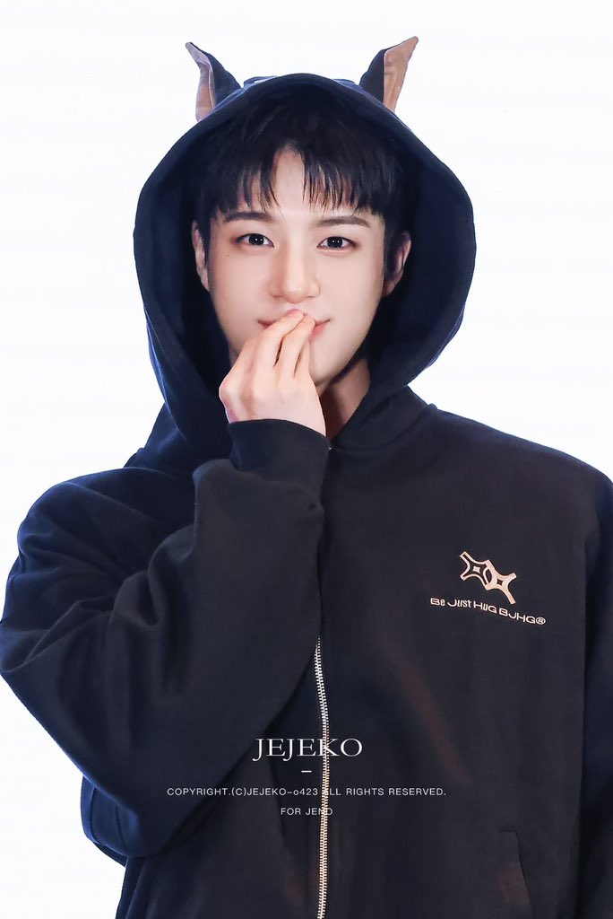 햇녕 tweet media