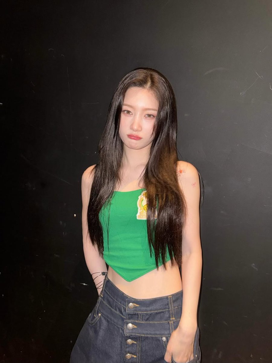 jung chaeyeon files tweet media