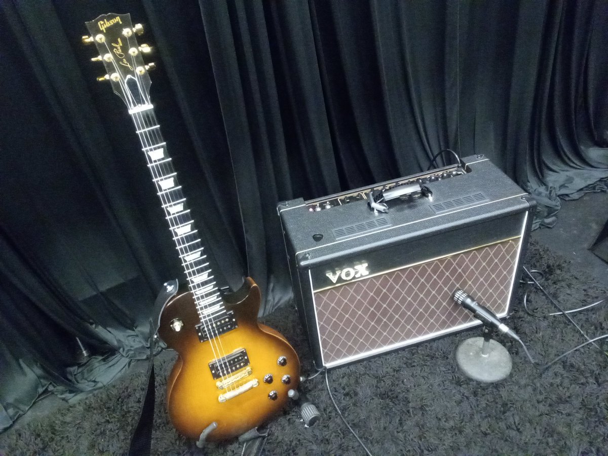 DPattersonMusic's tweet photo. Fun day yesterday playing guitar for Shevyn Roberts for her video shoot.
@AudixMics @JHAudio @getmgetmstraps @gibsonguitar #gibsonlespaul @VOXamps #voxac15 #drummer #guitarist #musicvideo #countrymusic #dannypattersonmusic https://t.co/yijA3lTHgQ