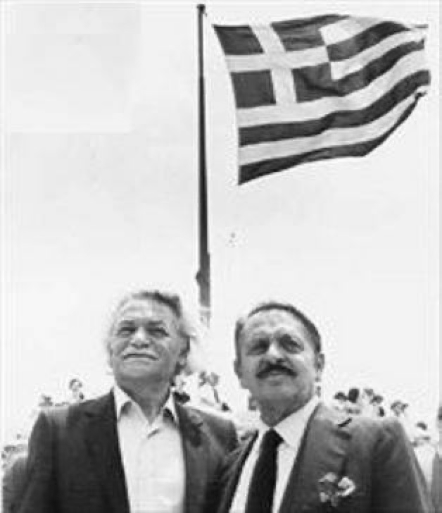 ANPIRomaPosti's tweet photo. Il #30maggio 1941,#ManolisGlezos e #ApostolosSantas, due amici 21enni, si arrampicarono sull'#Acropoli di #Atene e strapparono la bandiera con la svastica dalla cima del #Partenone sostituendola con quella nazionale greca.Fu il primo atto di #Resistenza all'occupazione nazista. https://t.co/R6pfXcA7P3
