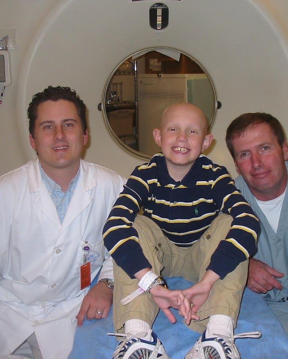 GolfKid45's tweet photo. 21 years ago, I was given the worst news a 10 year old could hear, “you have brain cancer”. But with great thanks to my medical team, a positive attitude, and faith, I overcame the cancer. Here’s to 21 years cancer free and for many more years to come. 🙂

 #cancersurvivor🎗 https://t.co/rkyqXEvLVo