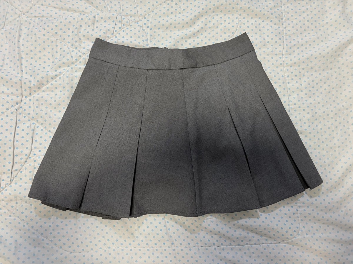 soursdearq's tweet photo. กระโปรงเทนนิส 80฿ (ใส่ครั้งเดียว) https://t.co/Z6vVePjgQK