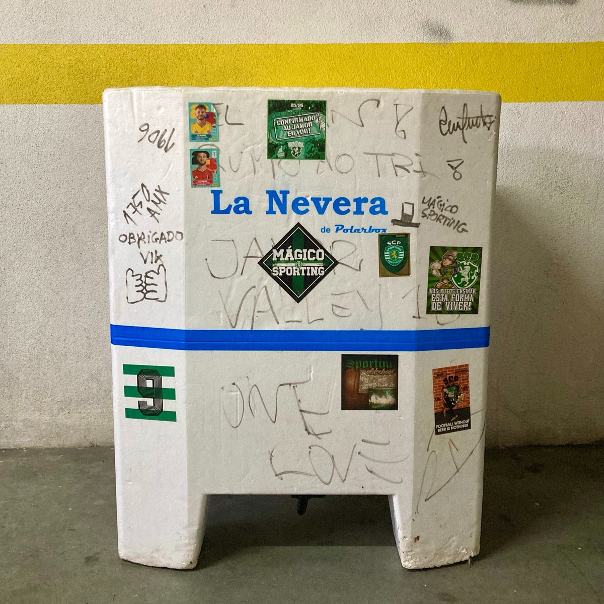 nunovalinhas's tweet photo. Honra a quem nunca desilude.
2o ano de #JamorÉAmor 💚
#LaNevera 4ever #SportingCP https://t.co/PQt2po4Sds