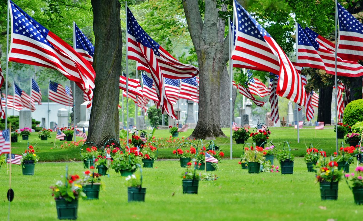 ICD10monitor's tweet photo. A day to honor and reflect on the sacrifices of others. Happy Memorial Day from the ICD10monitor family! https://t.co/DXs1HgVAI2