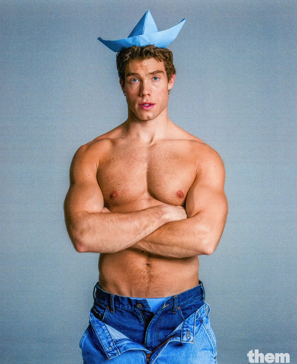 gayhunksonly's tweet photo. At #16 on our #Top150Countdown with #2025HottestGayHunks we have the refined and effortlessly stunning actor and Instagram sensation Derek Chadwick 😍🏳️‍🌈

A face and style that stand out. Who else is captivated? 🔥

@AmenEverytime @kikokiko331 @AlcibiadeEroe @allmalepics @Hotbods_ar @musclegage255 @BillyBeefcake @MuscleLycra @xyzdghun @Titan_Mressx_uk @MuscleLoverBear @gymcakeboi @jaymalecelebs @itsmaxwyatt @DayWisteria @VirtueEutr