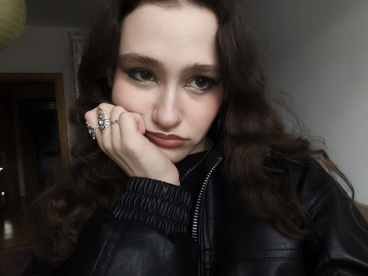karolina 𖹭 ₊˚ tweet media